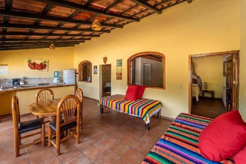 Casas Garcia Aparthotel Йелапа Екстериор снимка