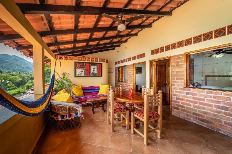 Casas Garcia Aparthotel Йелапа Екстериор снимка